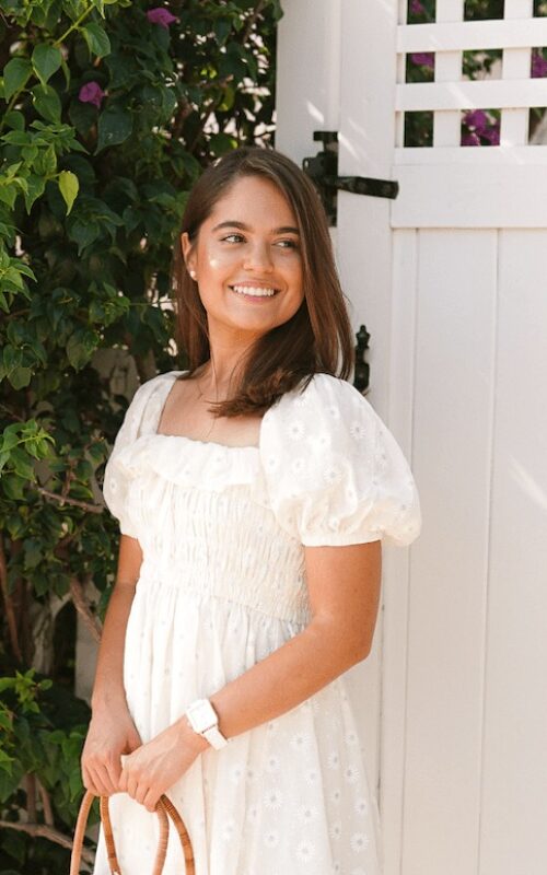 En Tête-À-Tête Emily Godoy